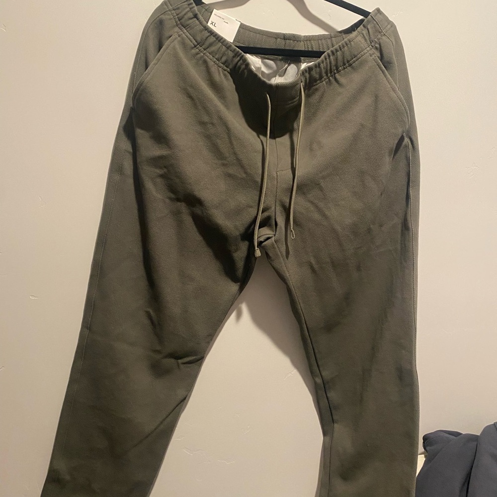 Zara Men's Khaki Jogger Pants